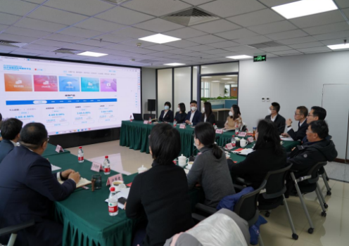 在线老虎机
党委副书记邵跃章 到辽宁金科开展调研