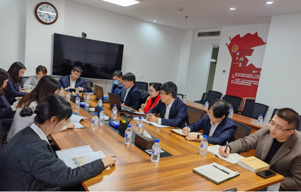 在线老虎机
召开团员和青年学习贯彻新时代中国特色社会主义思想主题第二期专题学习会